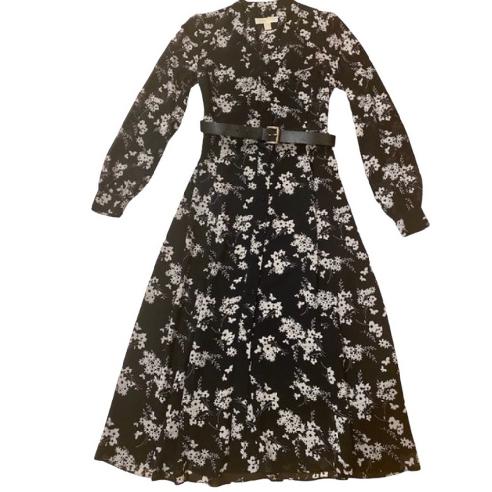 Michael Kors Black and White Floral Belted Midi Shirtdress - Size Small